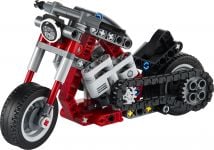 LEGO<sup>&reg;</sup> Technic 42132 Chopper